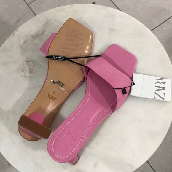 COPY - Zara pink leather slides - Picture 6 of 12